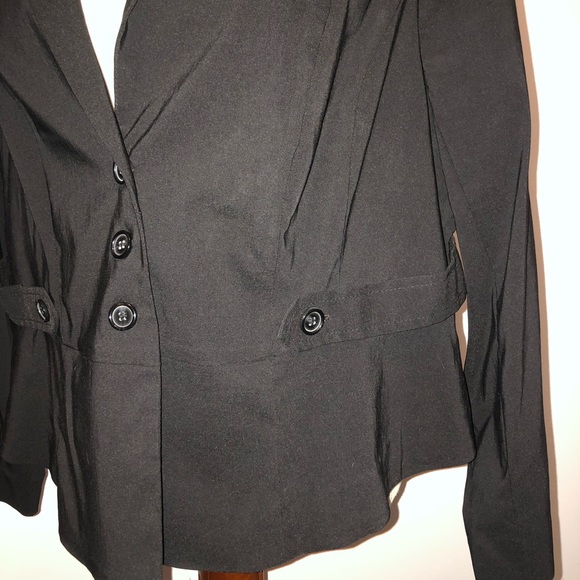 Plus size blazer - Picture 3 of 7